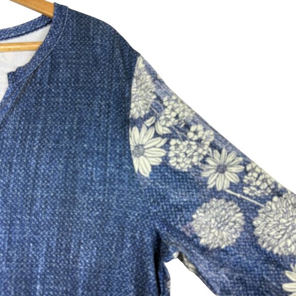 Simply Aster Women’s 1X Tunic Top Blue White Floral Print Boho Casual Stretch - Picture 6 of 12